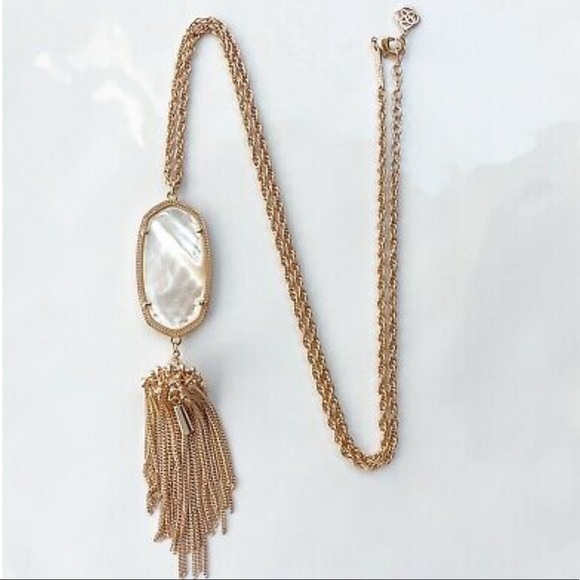 Kendra Scott Jewelry - Kendra Scott Rayna Ivory Mother of Pearl Necklace